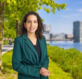 Mw. E. (Eliza) Vroomen Mw. E. (Eliza) Vroomen