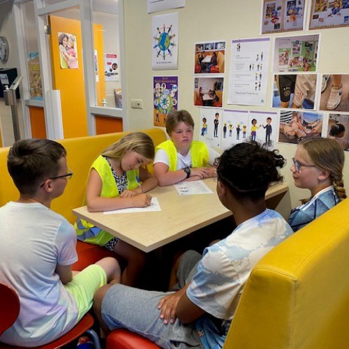 40 Leerlingen De Buitenburcht opgeleid tot leerlingmediator 40 Leerlingen De Buitenburcht opgeleid tot leerlingmediator