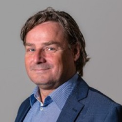 Nieuwe voorzitter College van Bestuur Stichting Prisma Almere Nieuwe voorzitter College van Bestuur Stichting Prisma Almere